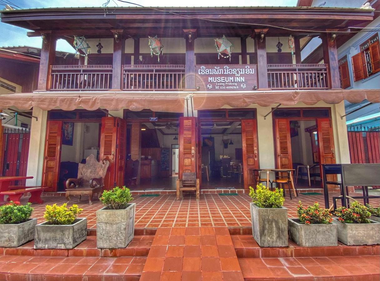 Museum Inn Luangprabang Bagian luar foto